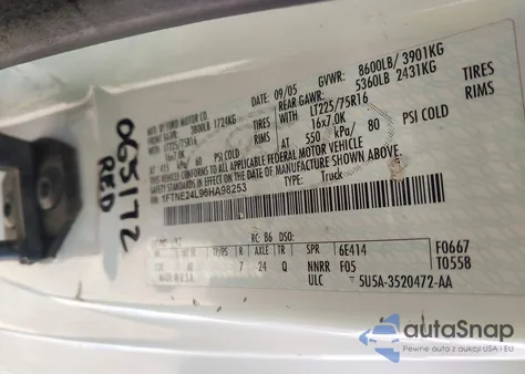 2006 Ford E-250 Commercial/Recreational z USA, uszkodzony, nr VIN 1FTNE24L96HA98253